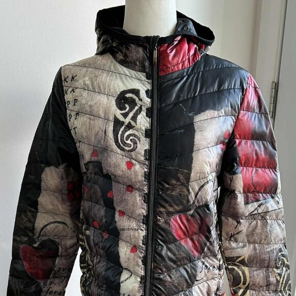 NWOT Dolcezza Simply Art Multicolor Puffer Coat with Hood & Zip Pockets – US S - Picture 3 of 11